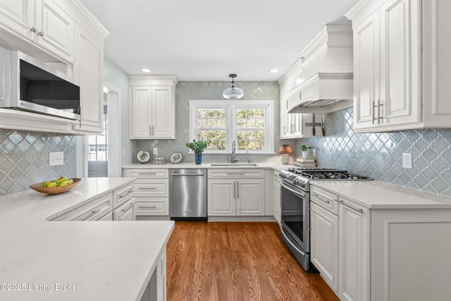 3917 Leland Rd, Louisville, KY 40207