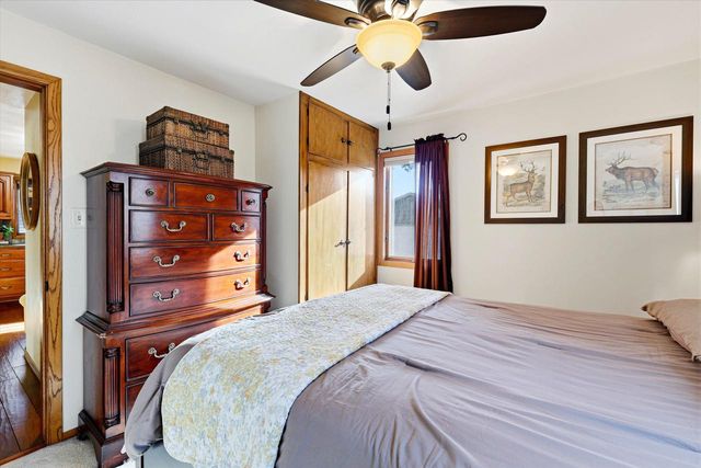 808 GRAND AVENUE, Little Chute, WI 54140