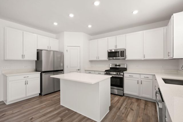 1811 E 111th Place, Crown Point, IN 46307