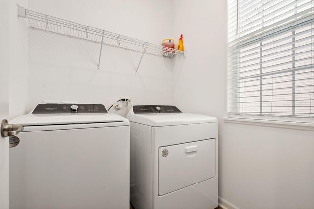 1811 E 111th Place, Crown Point, IN 46307