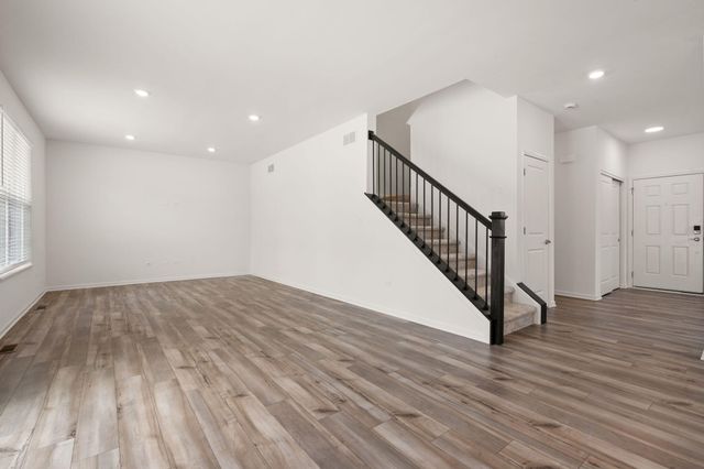 1811 E 111th Place, Crown Point, IN 46307