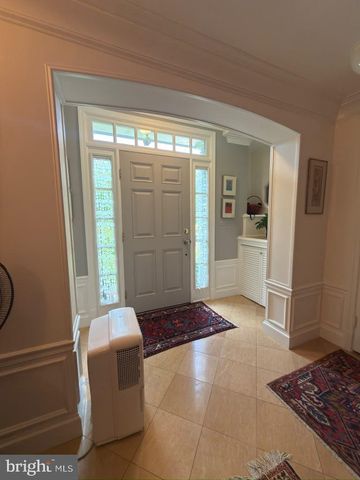 6801 OLD CHESTERBROOK RD, Mclean, VA 22101