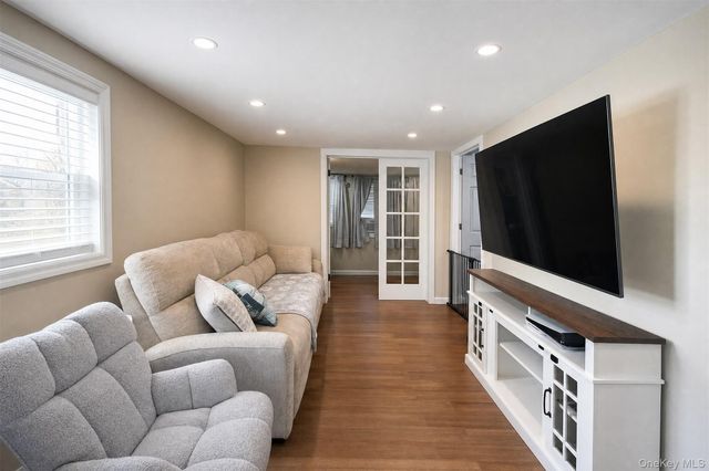 12 W 14th Road, Far Rockaway, NY 11693