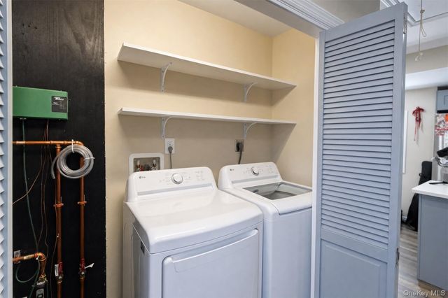 12 W 14th Road, Far Rockaway, NY 11693