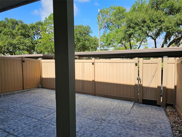 2303 Briarwest Boulevard 2303, Houston, TX 77077