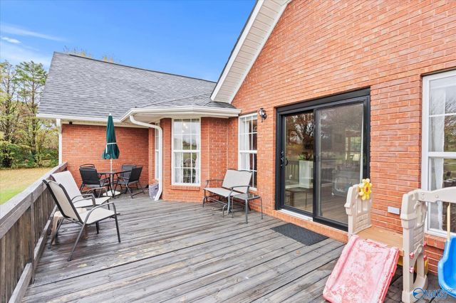 220 Santileon Lane, Rainsville, AL 35986