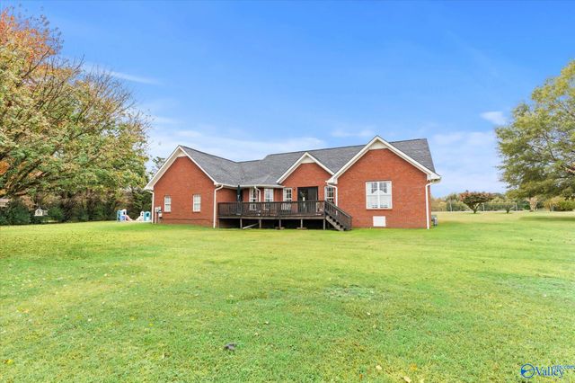 220 Santileon Lane, Rainsville, AL 35986