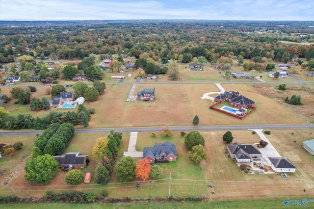 220 Santileon Lane, Rainsville, AL 35986