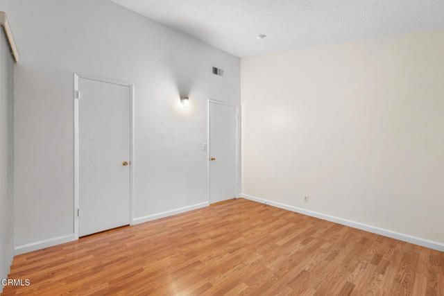 1370 Cresthaven Drive, Pasadena, CA 91105