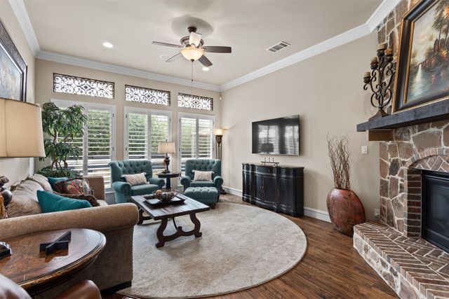 8601 Wakefield Drive, Mckinney, TX 75070