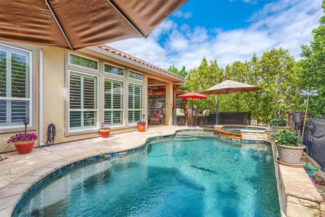 8601 Wakefield Drive, Mckinney, TX 75070