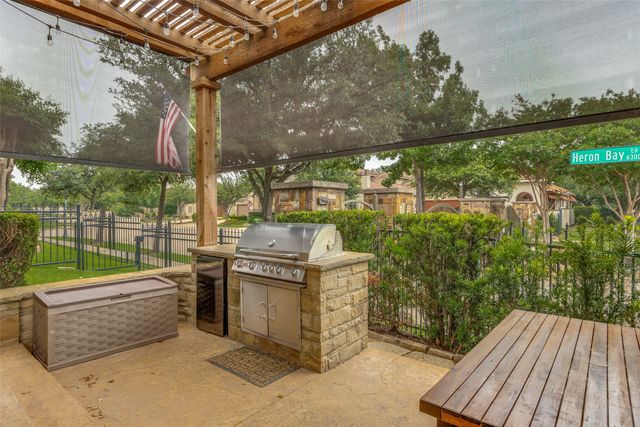 8601 Wakefield Drive, Mckinney, TX 75070