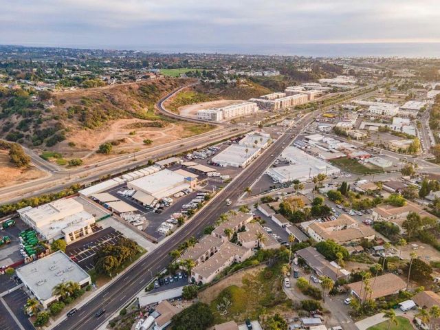 2136 Oceanside Boulevard, Oceanside, CA 92054