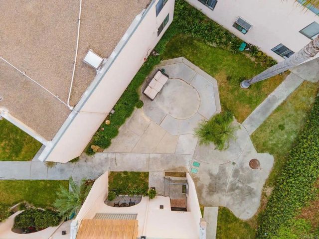 2136 Oceanside Boulevard, Oceanside, CA 92054