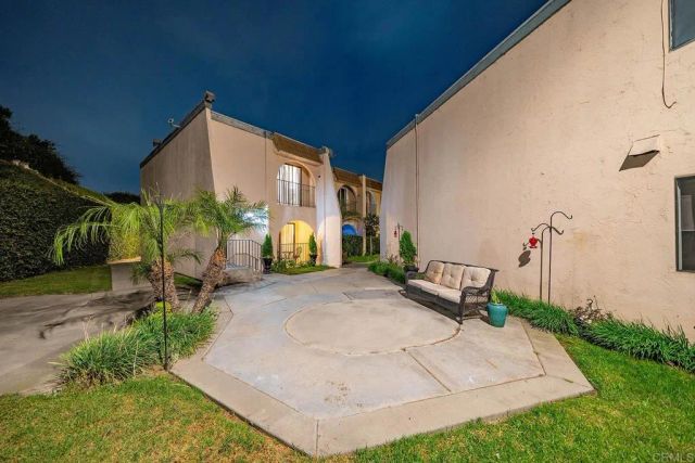 2136 Oceanside Boulevard, Oceanside, CA 92054
