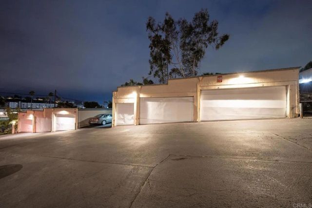2136 Oceanside Boulevard, Oceanside, CA 92054