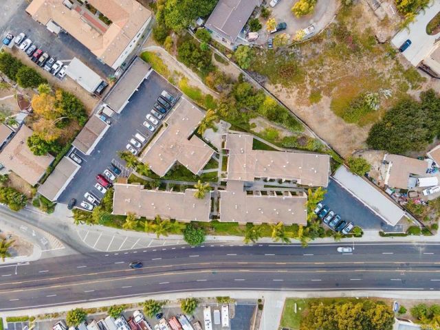2136 Oceanside Boulevard, Oceanside, CA 92054