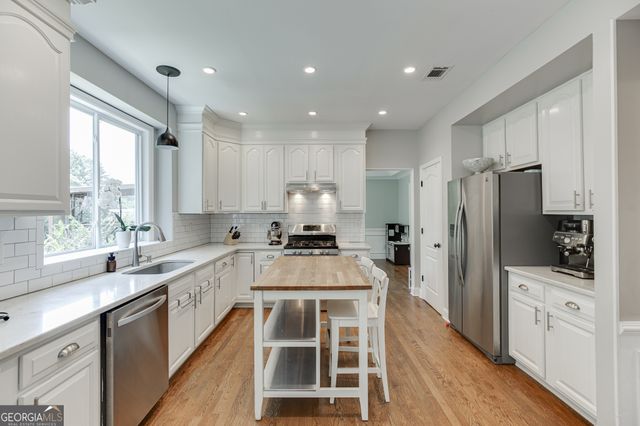 555 Ashvale Overlook Overlook, Johns Creek, GA 30005