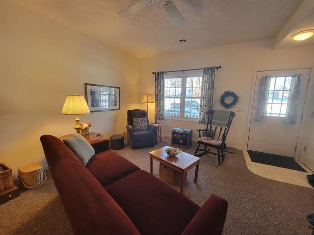 827 Sutherland Avenue, Janesville, WI 53545