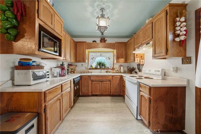 225 N Tunis, Lakeport, CA 95453