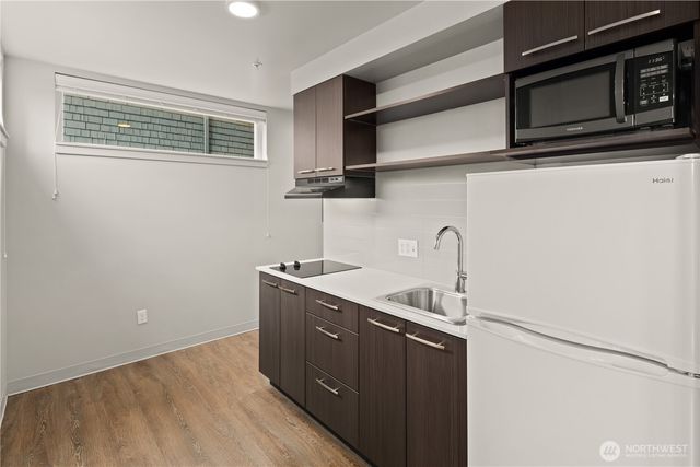 1814 E John Street, Seattle, WA 98112