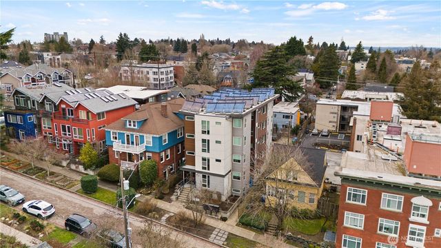 1814 E John Street, Seattle, WA 98112