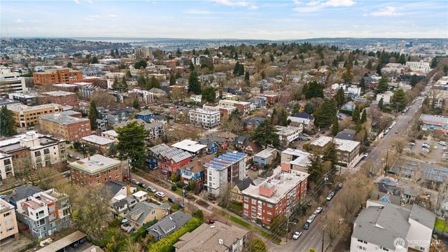 1814 E John Street, Seattle, WA 98112