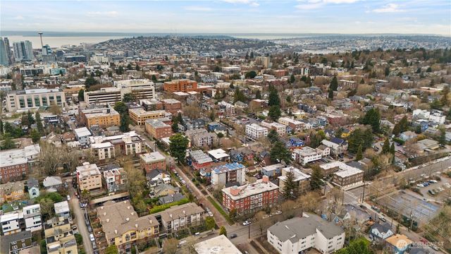 1814 E John Street, Seattle, WA 98112