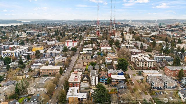 1814 E John Street, Seattle, WA 98112