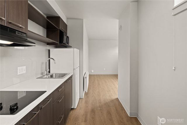 1814 E John Street, Seattle, WA 98112