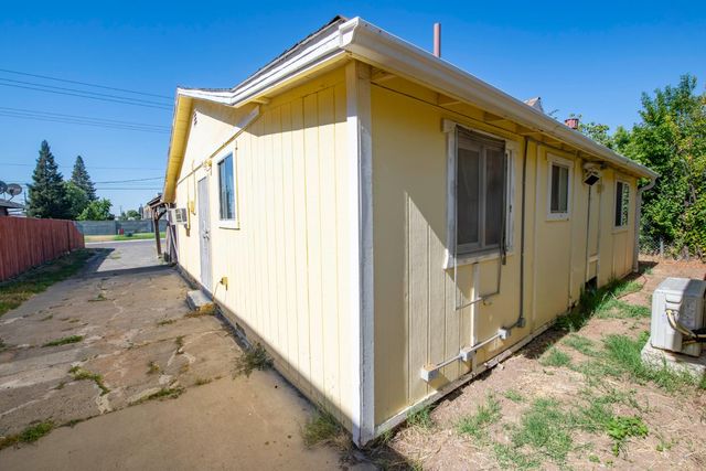 602-604 Harris Ave, Sacramento, CA 95838