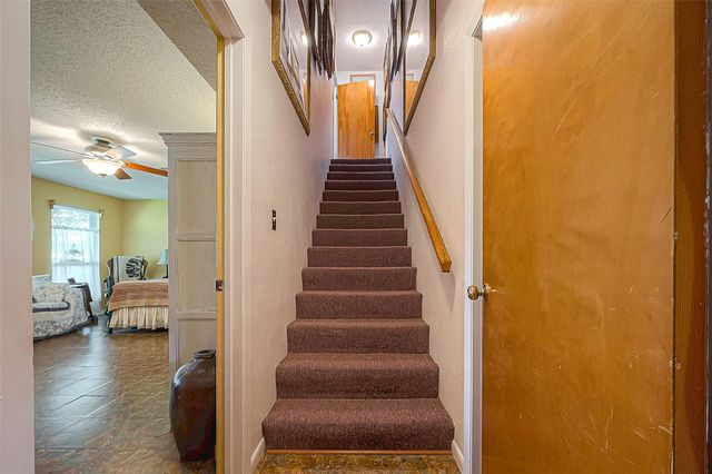 220 Hillcrest Drive, Coldspring, TX 77331