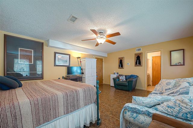 220 Hillcrest Drive, Coldspring, TX 77331