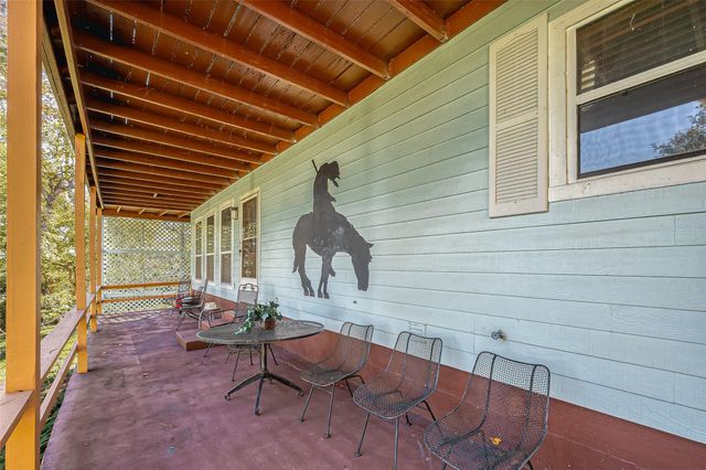 220 Hillcrest Drive, Coldspring, TX 77331