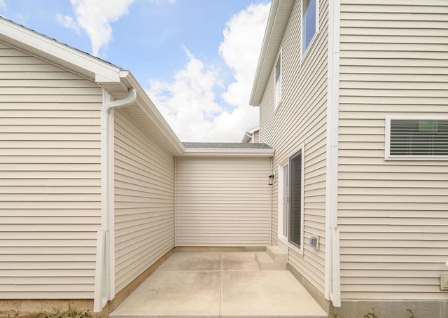 1678 Star Light Drive, Verona, WI 53593