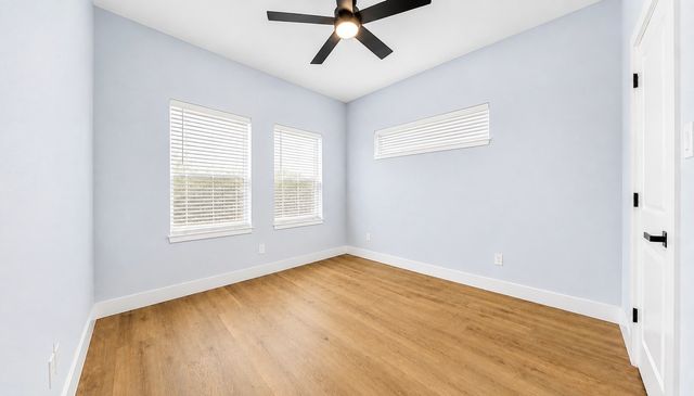 1115 E Oleander Street, Fort Worth, TX 76104