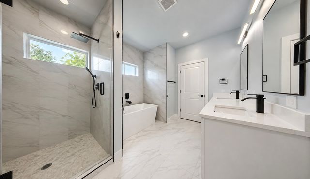 1115 E Oleander Street, Fort Worth, TX 76104