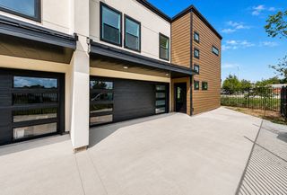 1115 E Oleander Street, Fort Worth, TX 76104