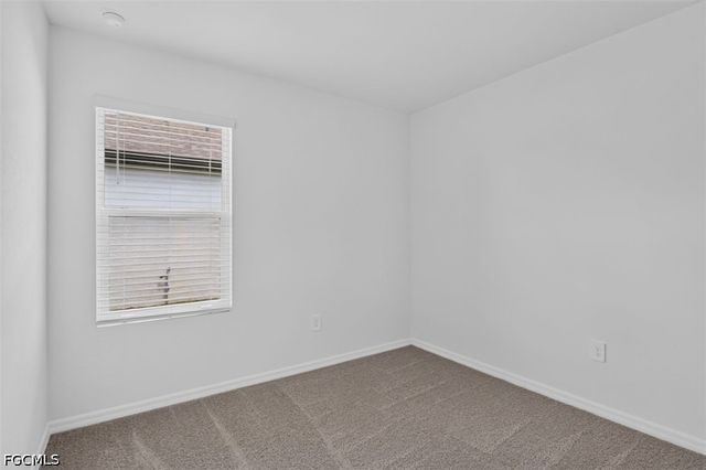 243 Lakeside Breeze WAY, Lehigh Acres, FL 33936