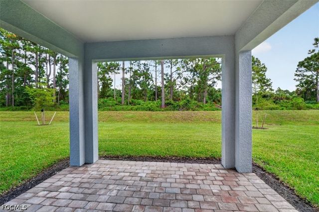 243 Lakeside Breeze WAY, Lehigh Acres, FL 33936