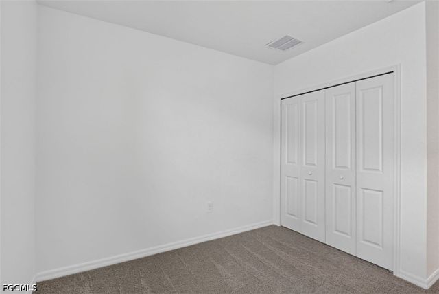 243 Lakeside Breeze WAY, Lehigh Acres, FL 33936