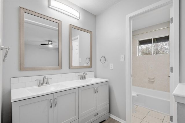 5803 Lewood DR, Austin, TX 78745