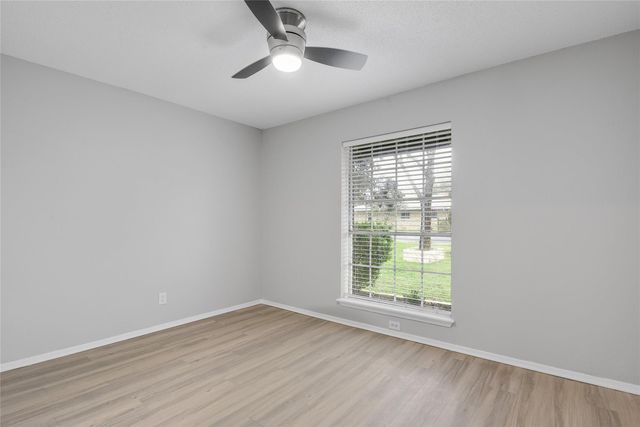 5803 Lewood DR, Austin, TX 78745