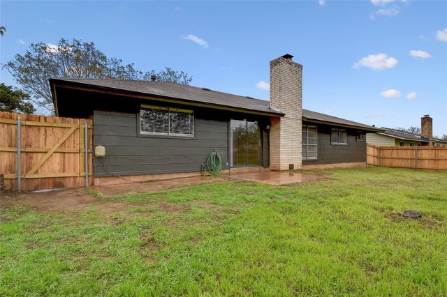 5803 Lewood DR, Austin, TX 78745