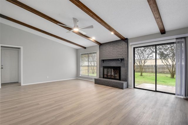 5803 Lewood DR, Austin, TX 78745