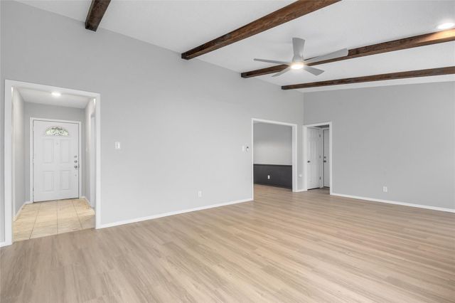 5803 Lewood DR, Austin, TX 78745