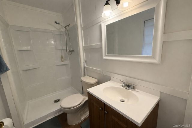 363 Oxhead Road, Stony Brook, NY 11790