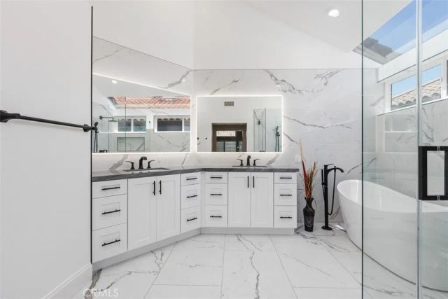 26 Larkfield Ln, Laguna Niguel, CA 92677