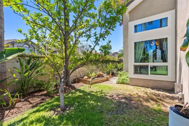 26 Larkfield Ln, Laguna Niguel, CA 92677