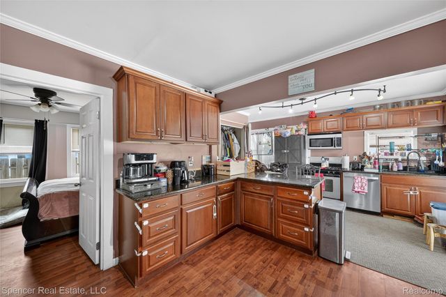 4694 High Street, Independence Charter Township, MI 48346